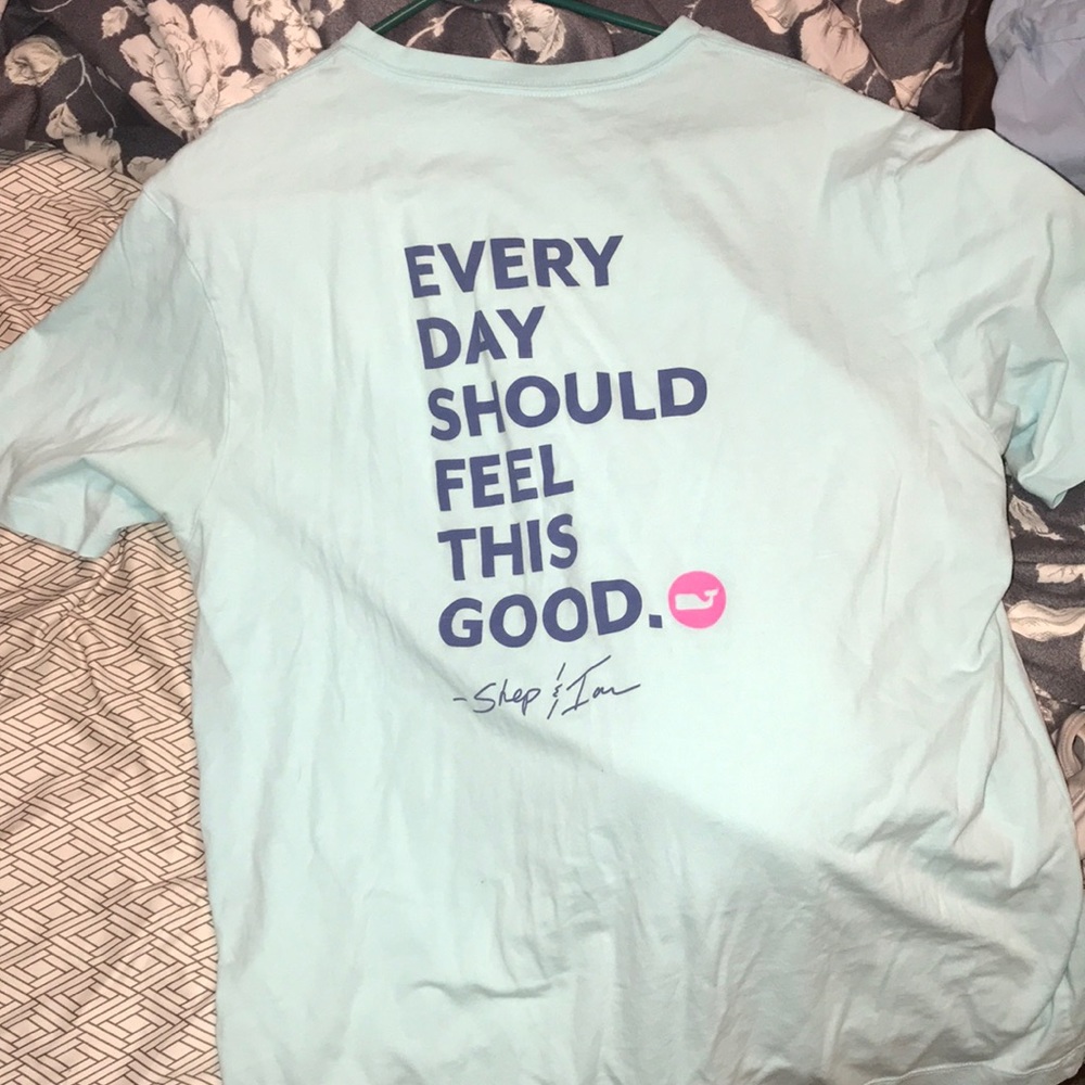 Vineyard Vines pocket tee